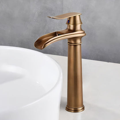 Robinet vasque salle de bain cascade haut — Cuivre Brossé